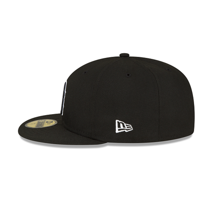 Boston Red Sox Sidepatch Black 59FIFTY Fitted Hat