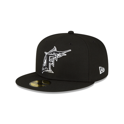 Miami Marlins Sidepatch Black 59FIFTY Fitted Hat