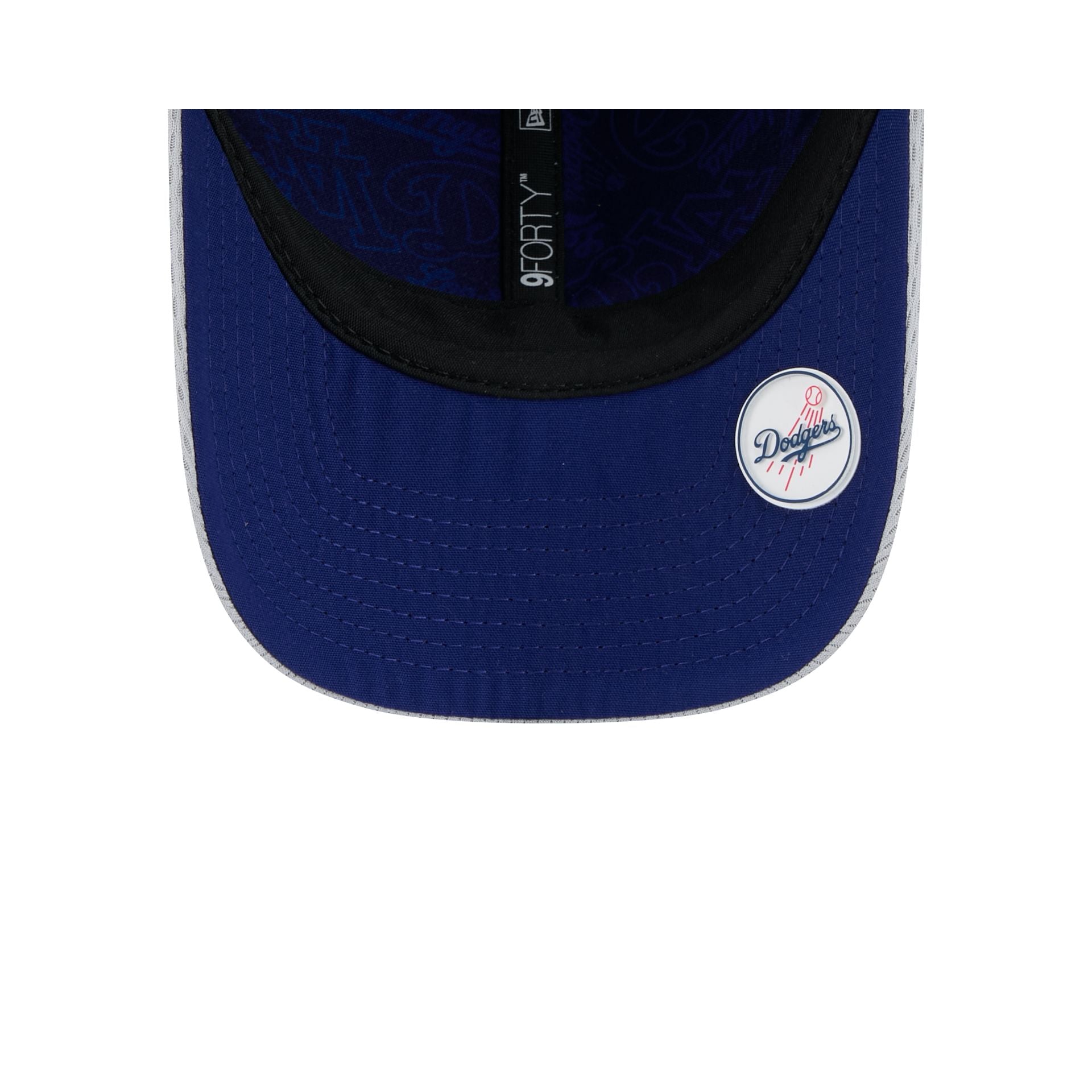 Los Angeles Dodgers 2025 Clubhouse Gray 9FORTY M-Crown Snapback Hat