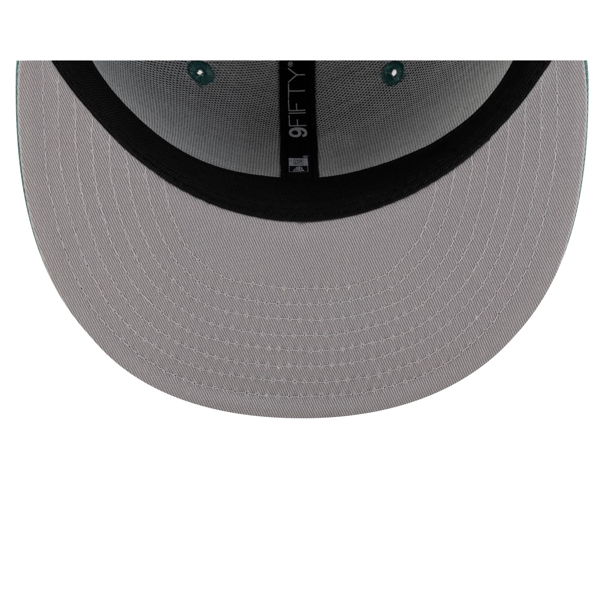 Boston Red Sox City Connect 9FIFTY Snapback Hat